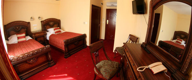 Daisy Superior Hotel Krakow Luaran gambar