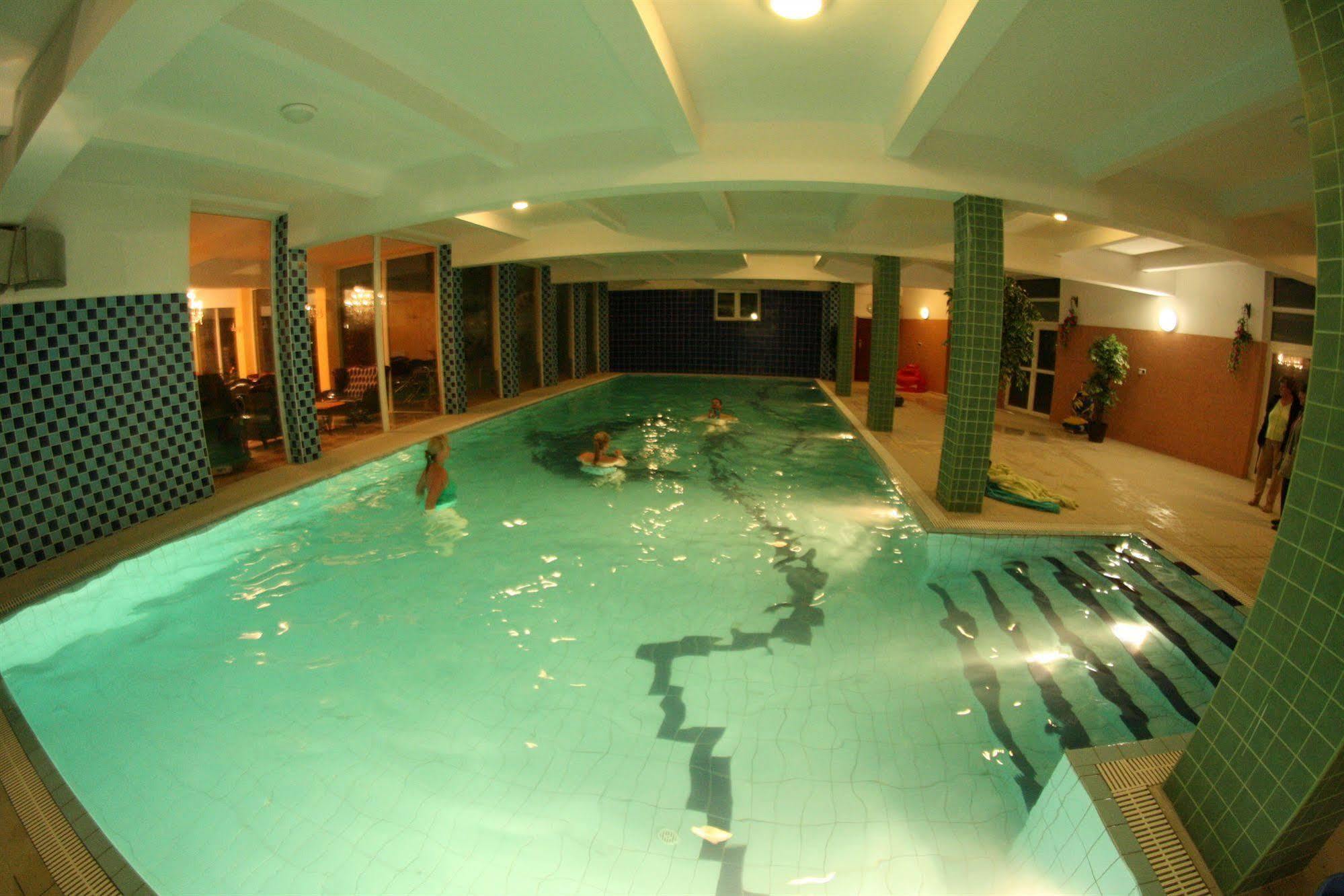 Daisy Superior Hotel Krakow Luaran gambar