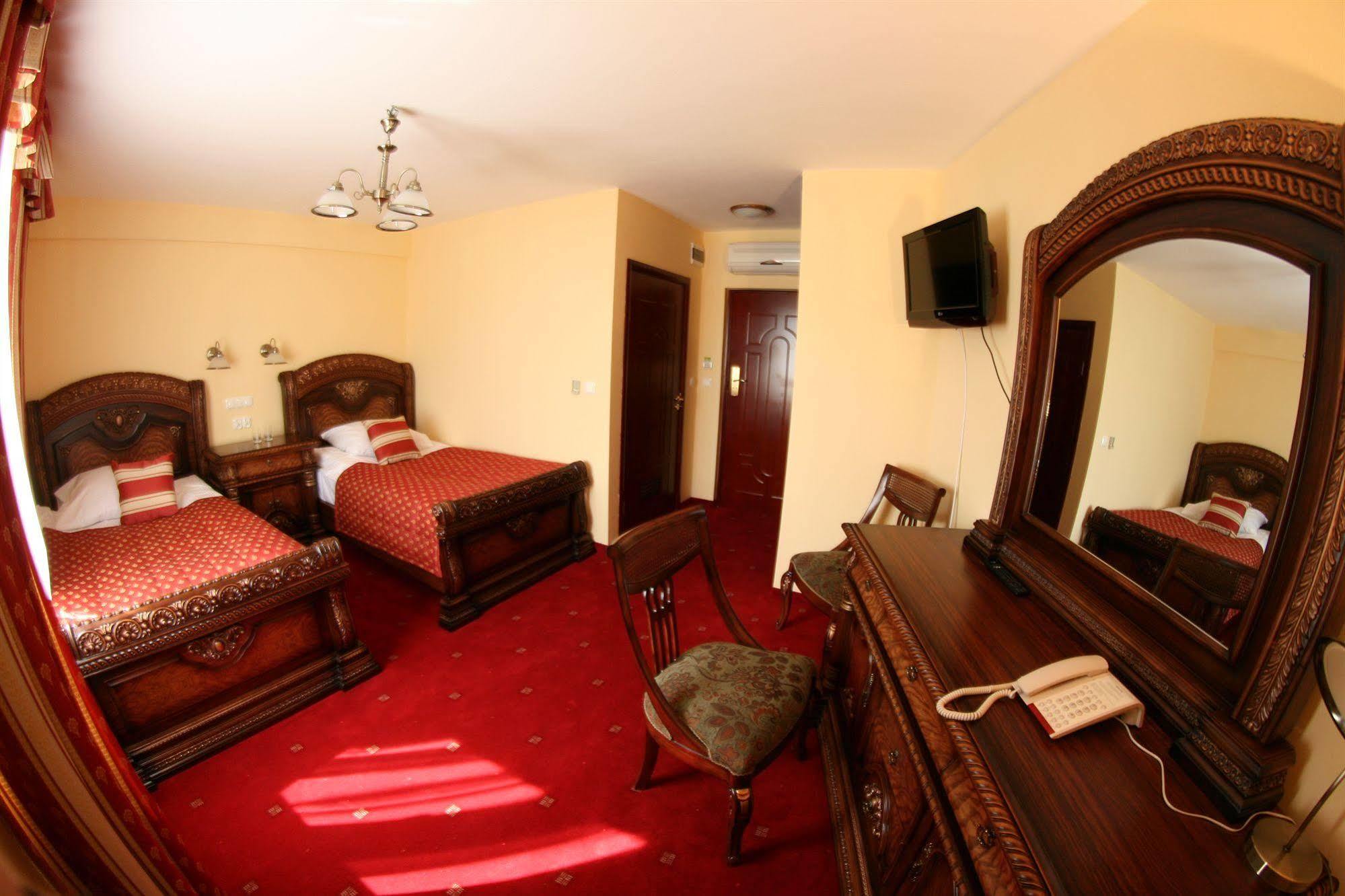 Daisy Superior Hotel Krakow Luaran gambar